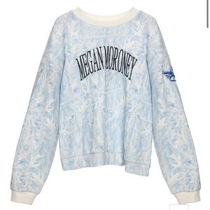 Boys lie MEGAN BLUES MANHUNT
CAMO CREWNECK